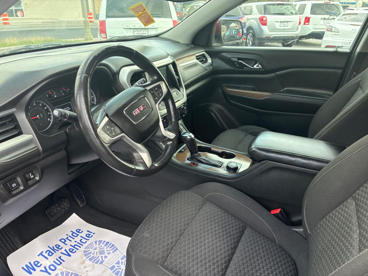GMC Acadia SLE-2 FWD 2017