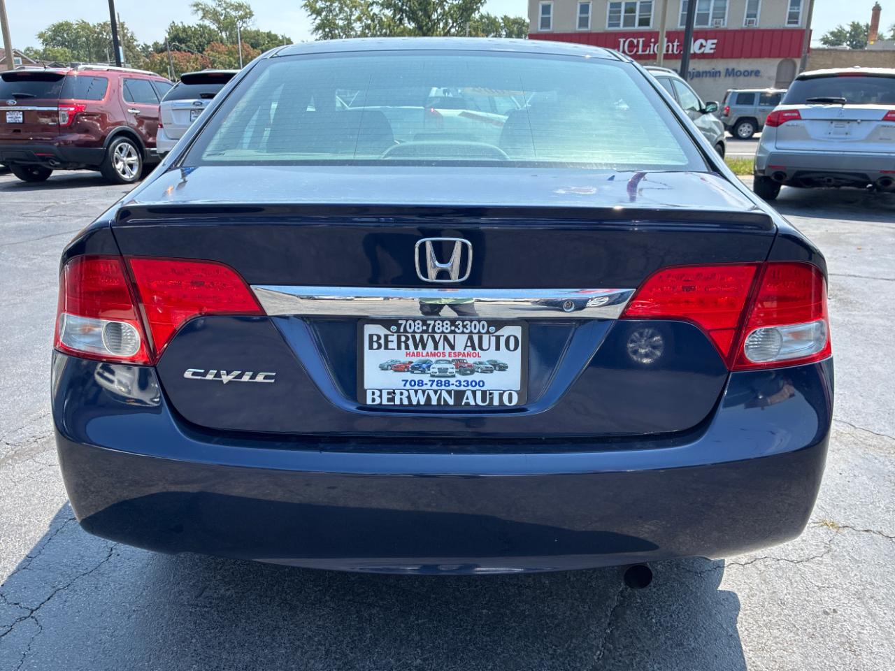 Honda Civic LX-S Sedan 5-Speed AT 2009