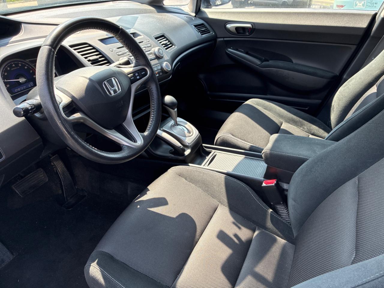 Honda Civic LX-S Sedan 5-Speed AT 2009
