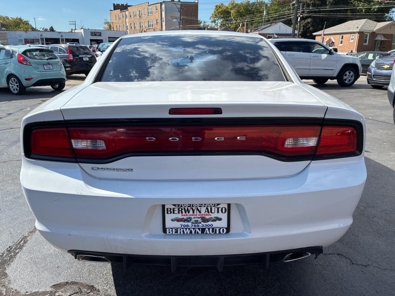 Dodge Charger SE 2014