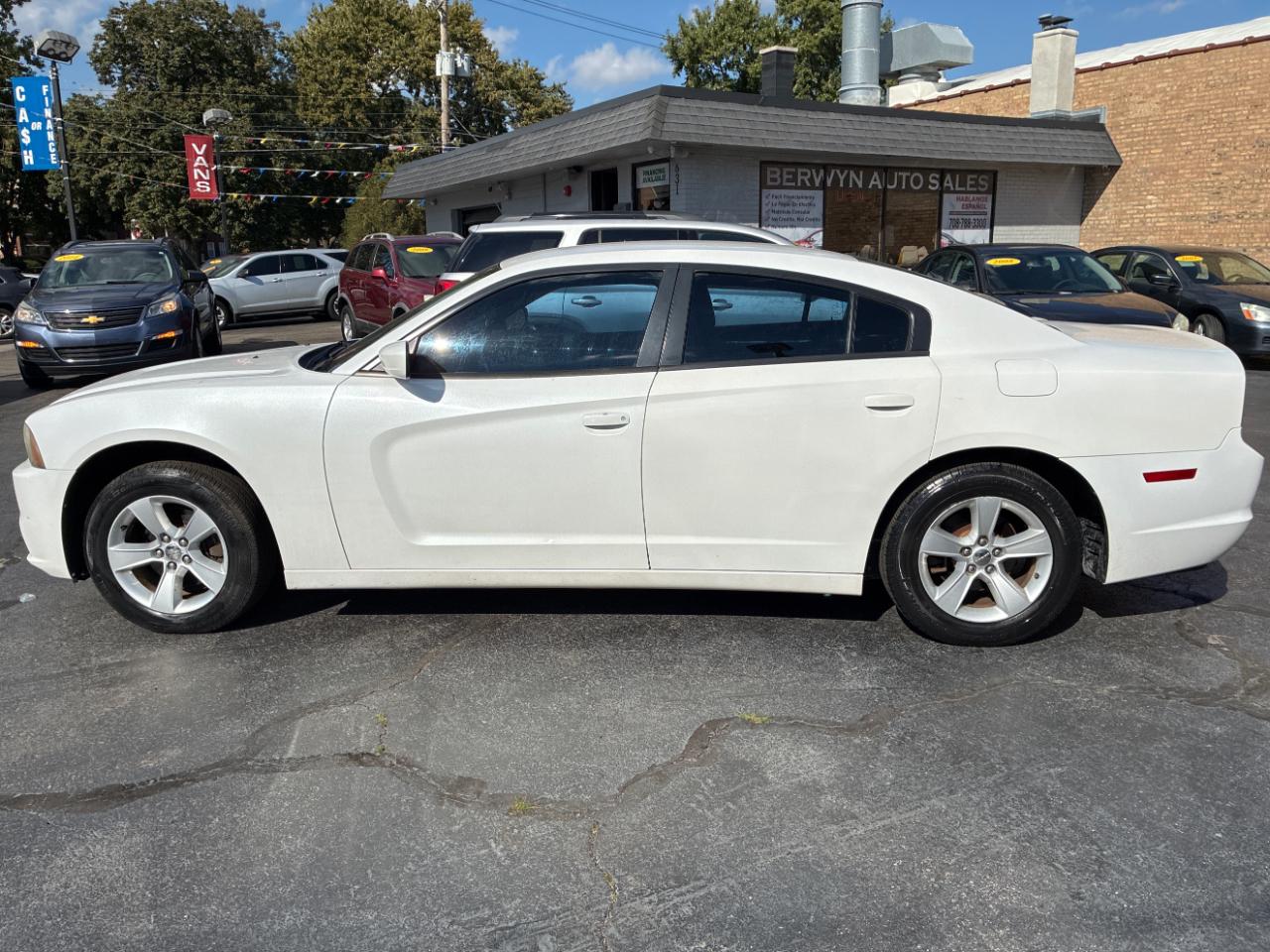 Dodge Charger SE 2014