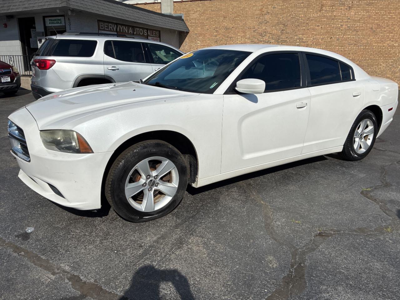 Dodge Charger SE 2014
