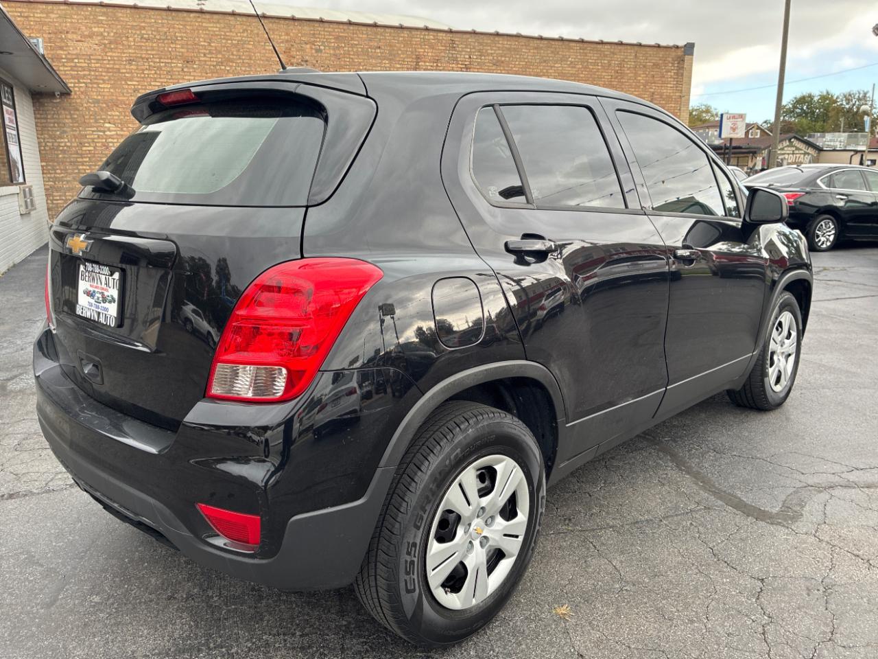 Chevrolet Trax LS FWD 2017