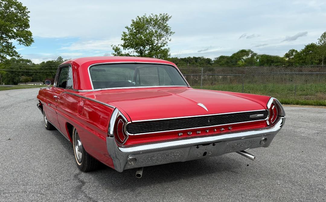 Pontiac Grand Prix 2dr Coupe 1962