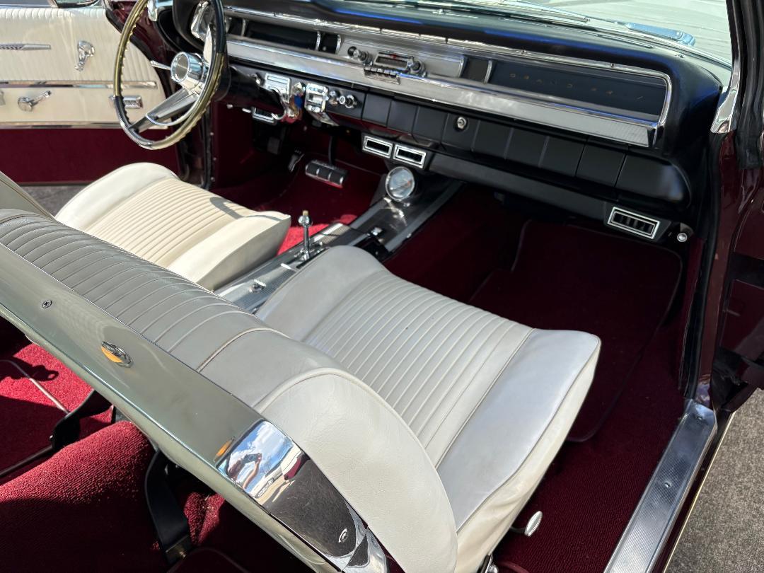 Pontiac Grand Prix 2dr Coupe 1962