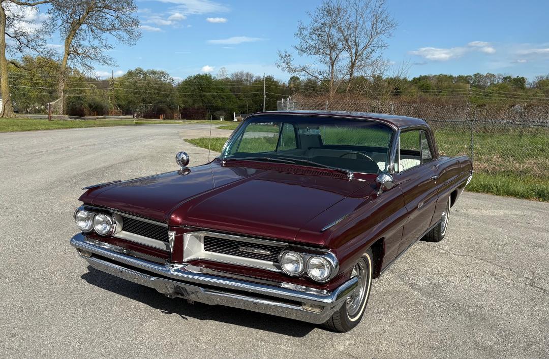 Pontiac Grand Prix 2dr Coupe 1962