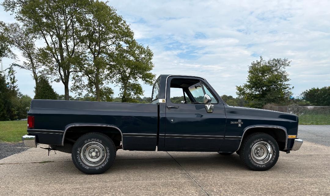 1984 Chevrolet C10 - Photo 20