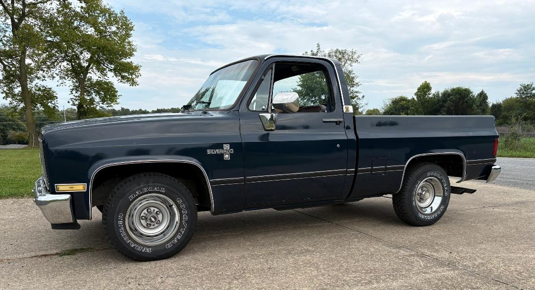 1984 Chevrolet C10 - Photo 18