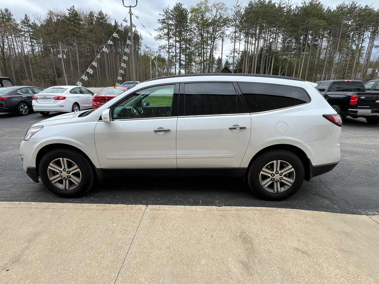 Chevrolet Traverse AWD 4dr LT w/2LT 2017