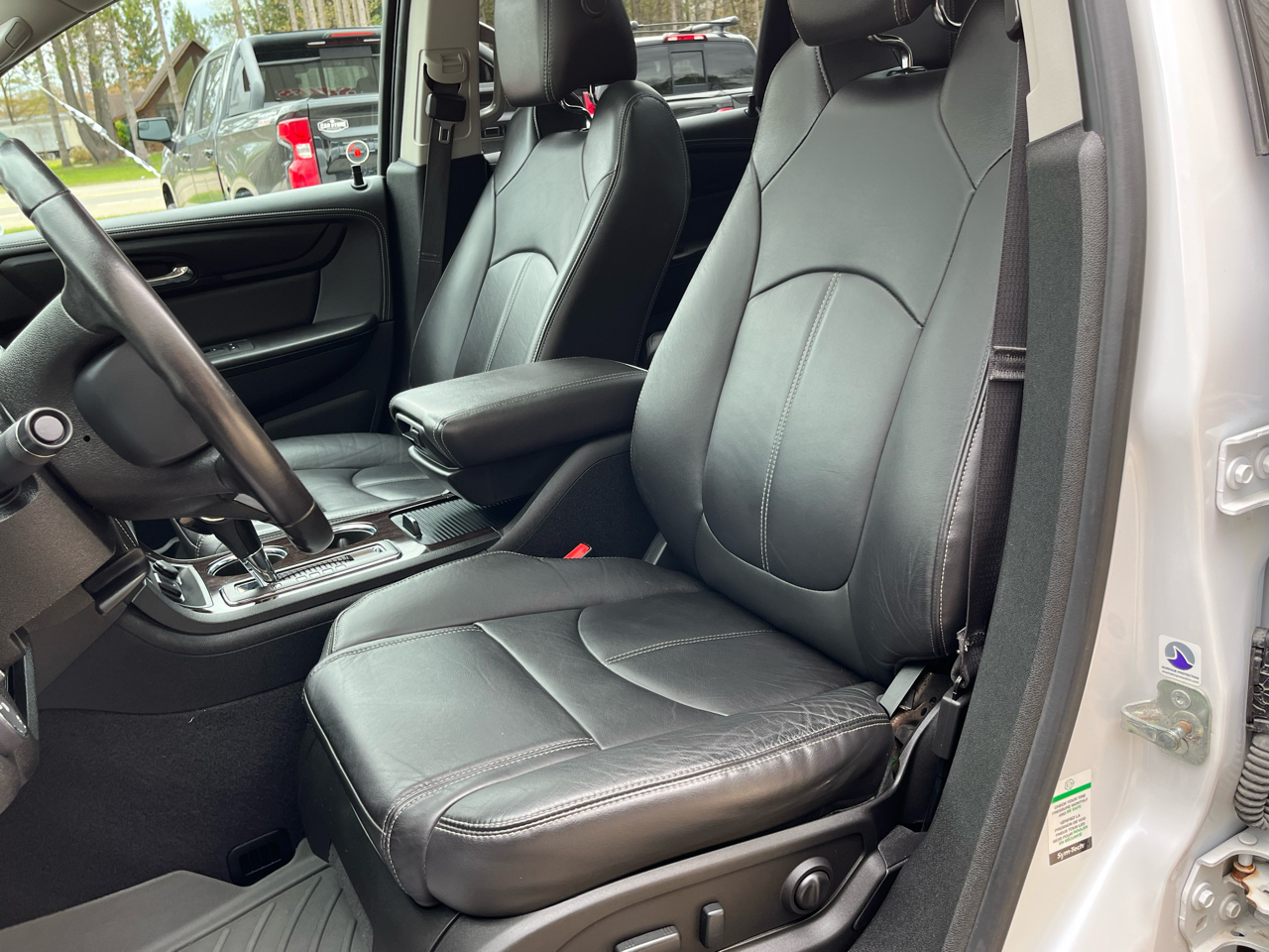 Chevrolet Traverse AWD 4dr LT w/2LT 2017