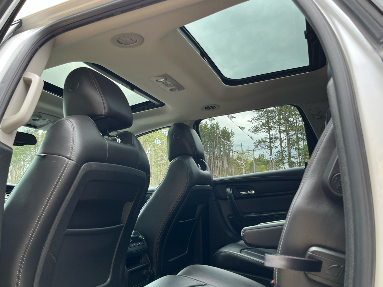 Chevrolet Traverse AWD 4dr LT w/2LT 2017