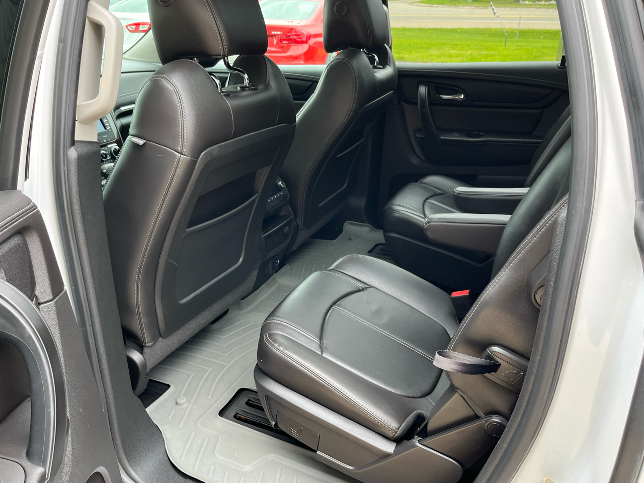 Chevrolet Traverse AWD 4dr LT w/2LT 2017