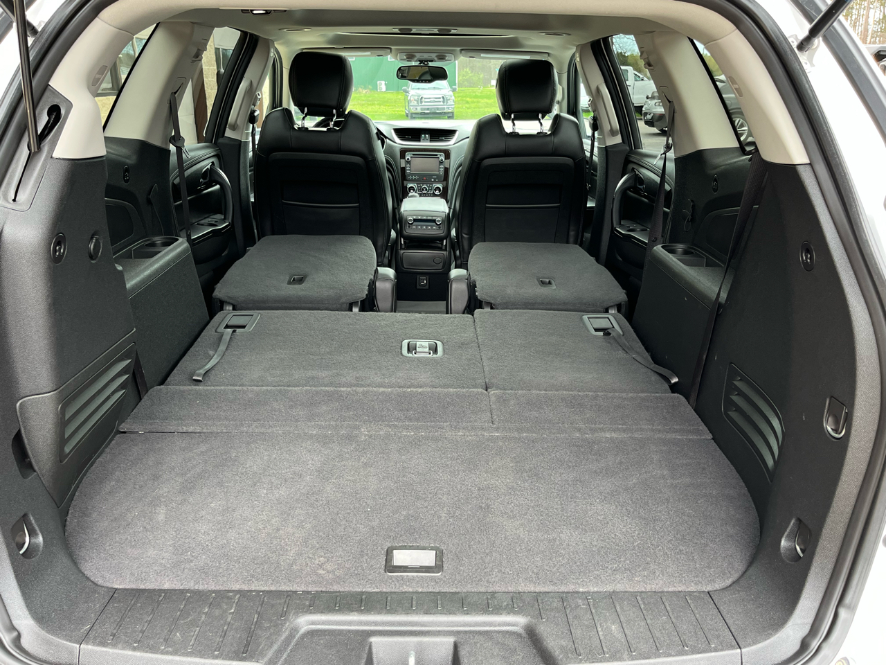 Chevrolet Traverse AWD 4dr LT w/2LT 2017