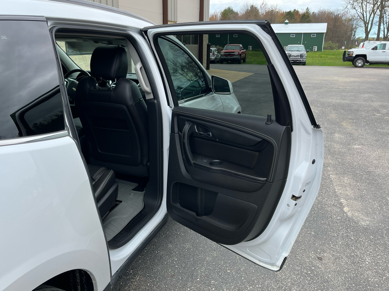 Chevrolet Traverse AWD 4dr LT w/2LT 2017