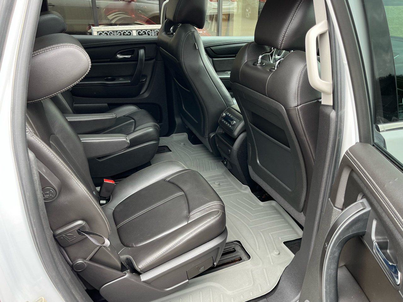 Chevrolet Traverse AWD 4dr LT w/2LT 2017