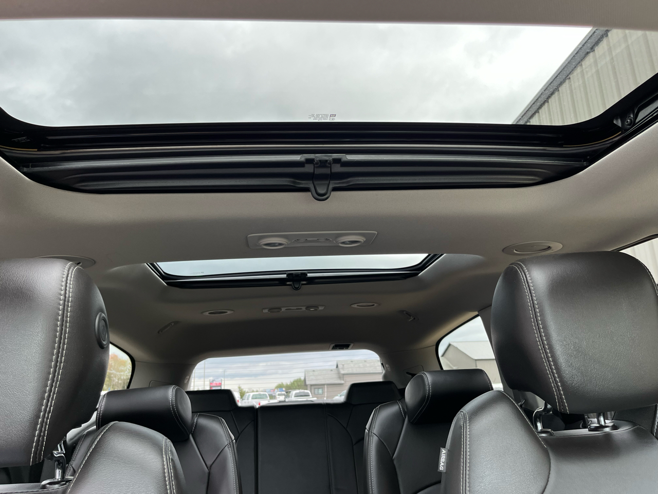 Chevrolet Traverse AWD 4dr LT w/2LT 2017