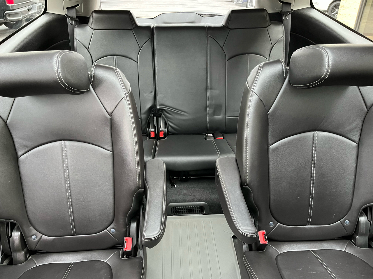 Chevrolet Traverse AWD 4dr LT w/2LT 2017