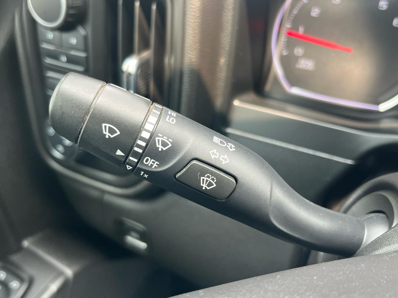 Chevrolet Silverado 2500HD 4WD Double Cab 149" Work Truck 2022