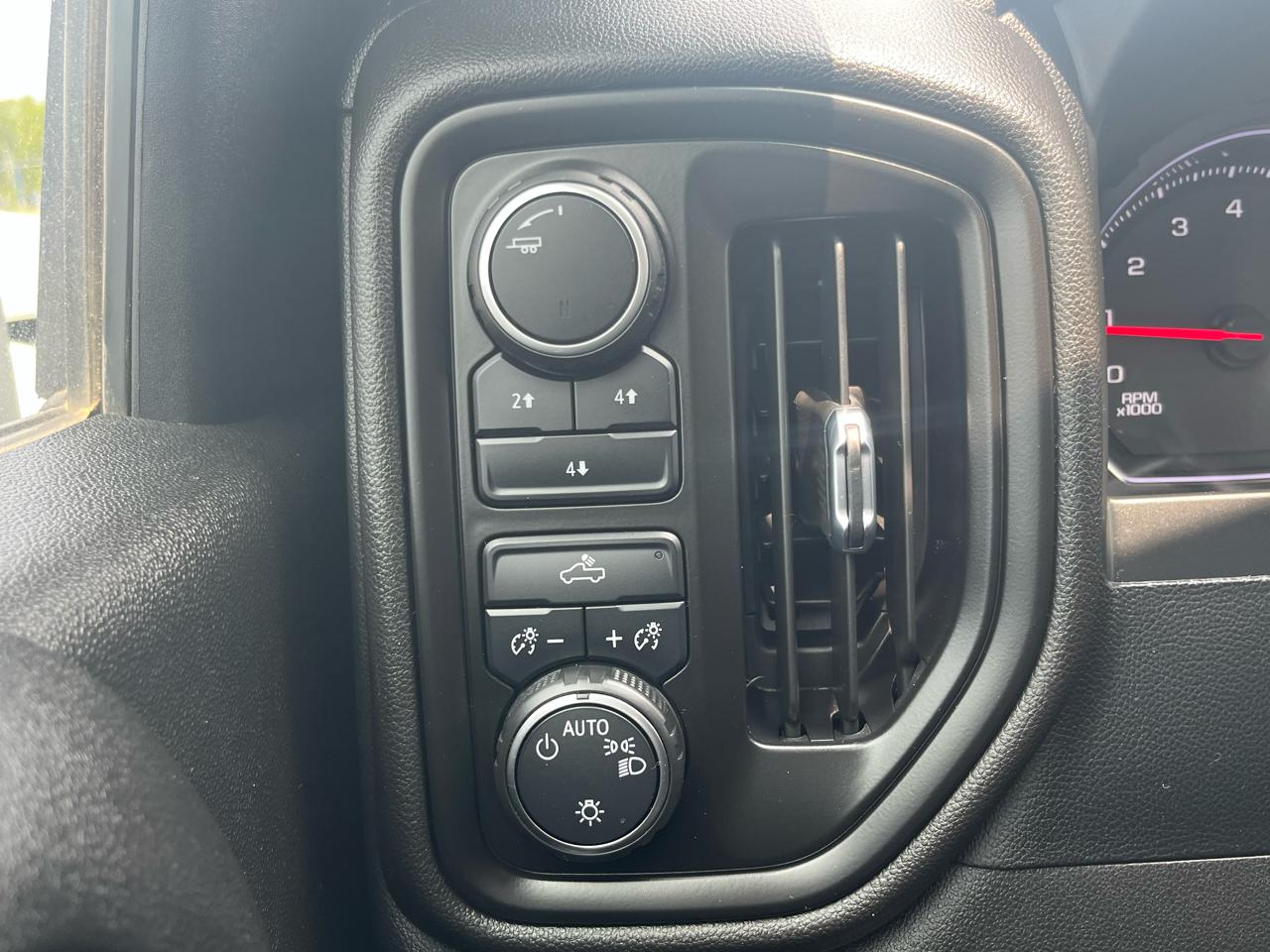 Chevrolet Silverado 2500HD 4WD Double Cab 149" Work Truck 2022