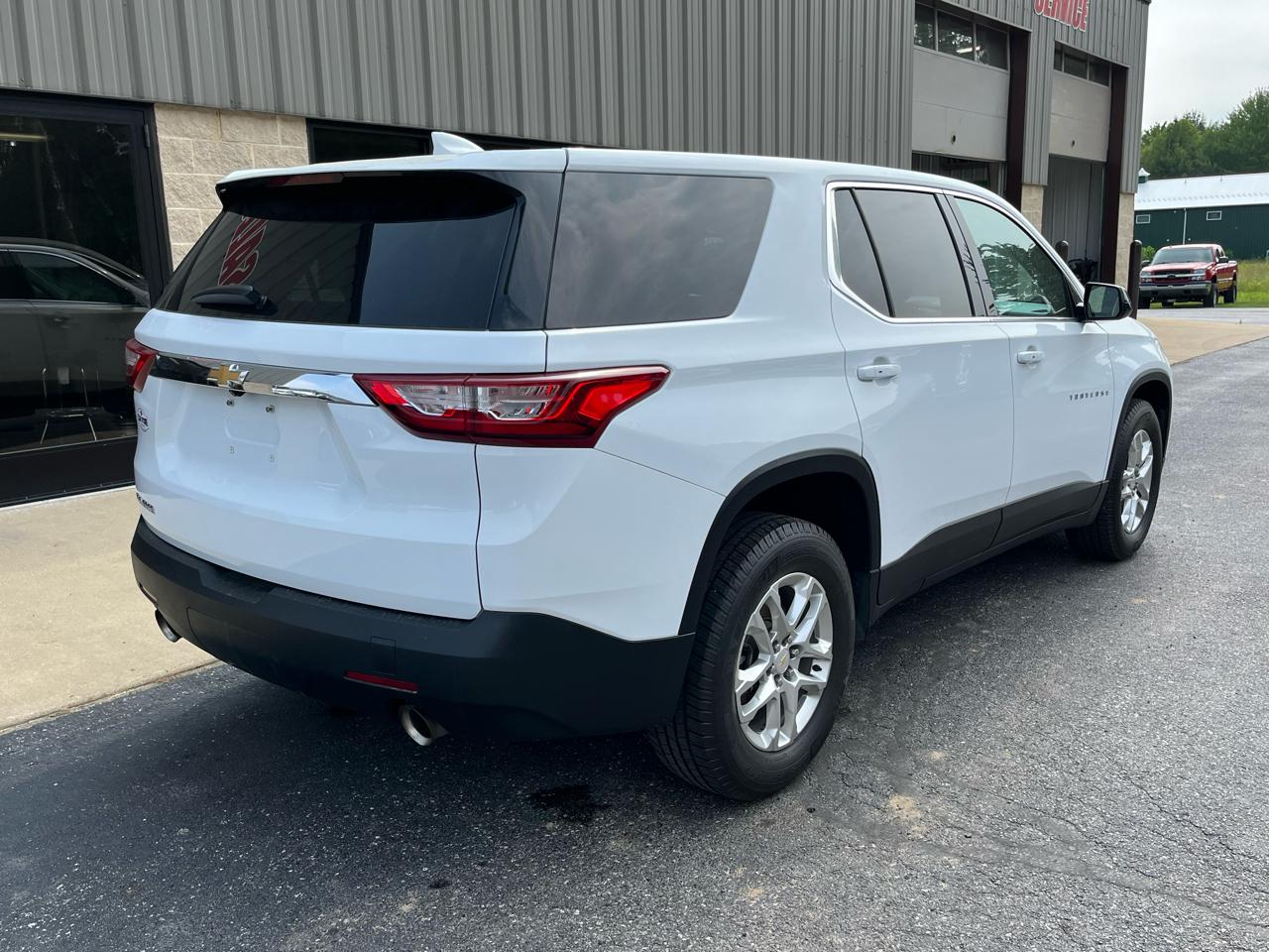 Chevrolet Traverse FWD 4dr LS w/1LS 2020