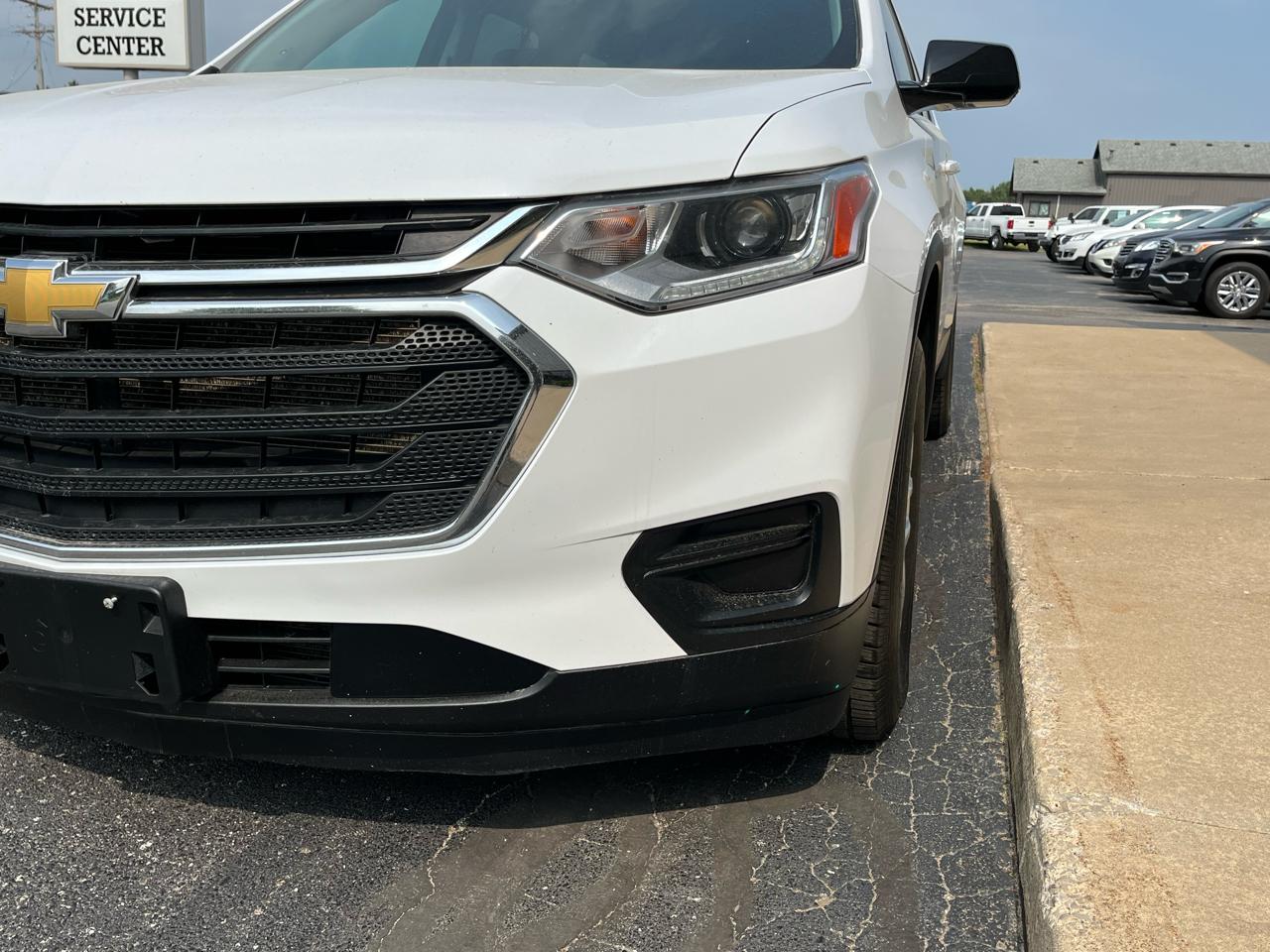 Chevrolet Traverse FWD 4dr LS w/1LS 2020