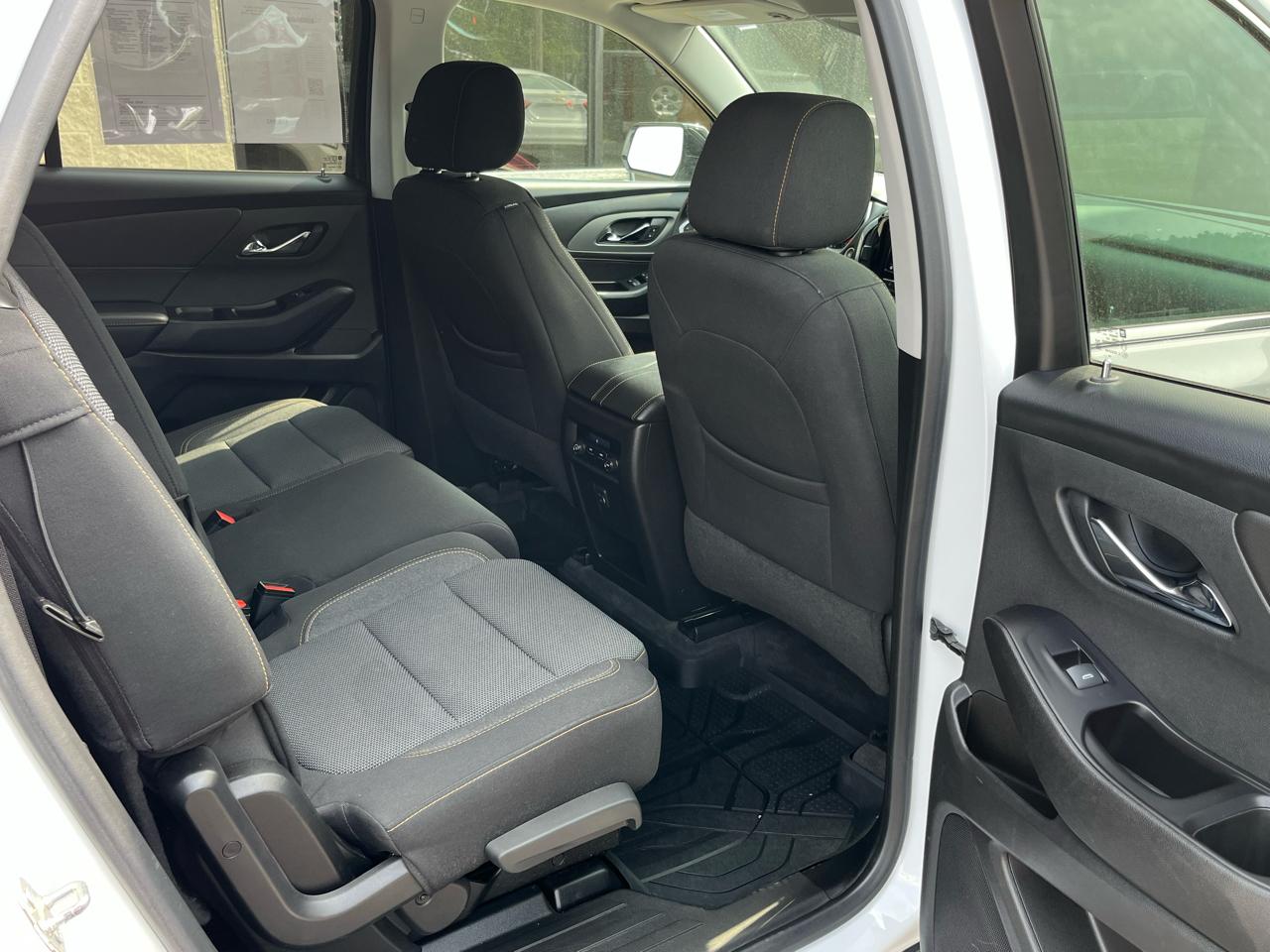 Chevrolet Traverse FWD 4dr LS w/1LS 2020
