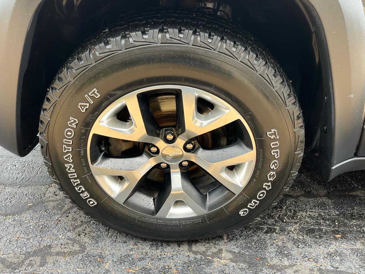 Jeep Cherokee 4WD 4dr Trailhawk 2016