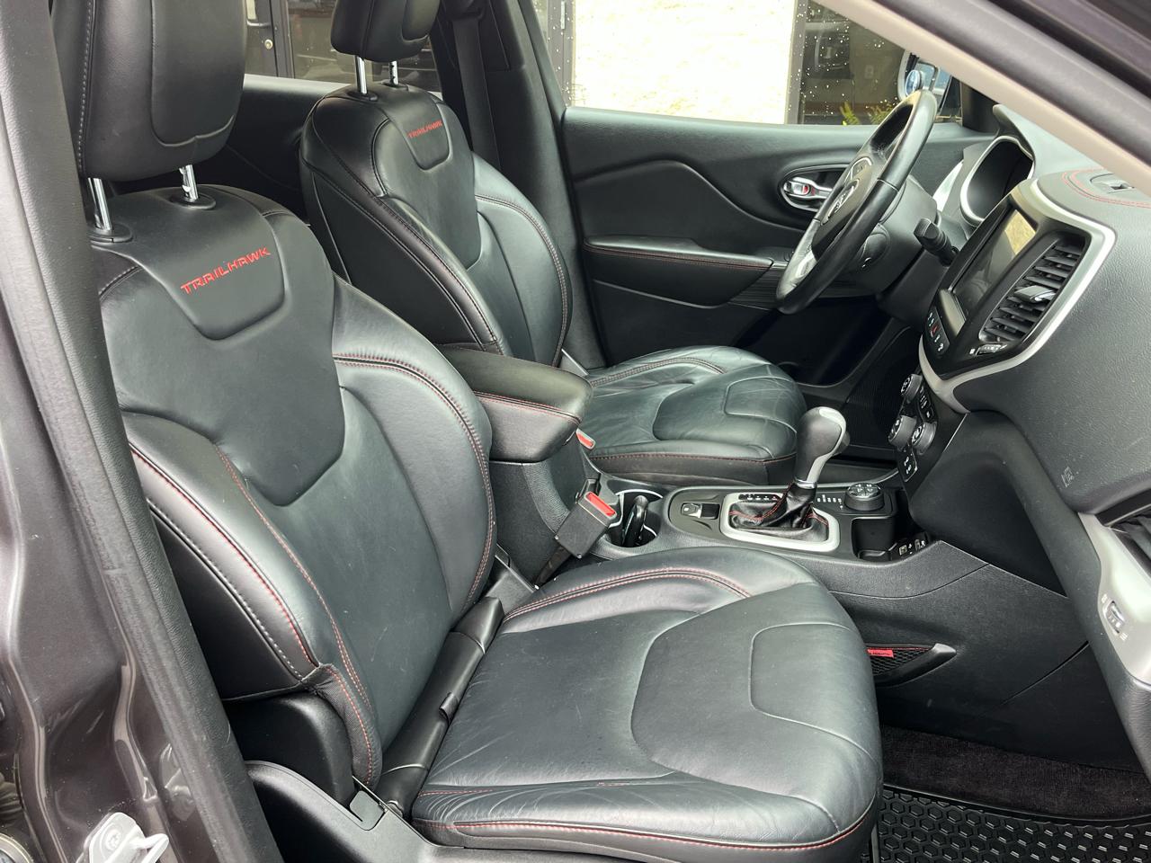 Jeep Cherokee 4WD 4dr Trailhawk 2016