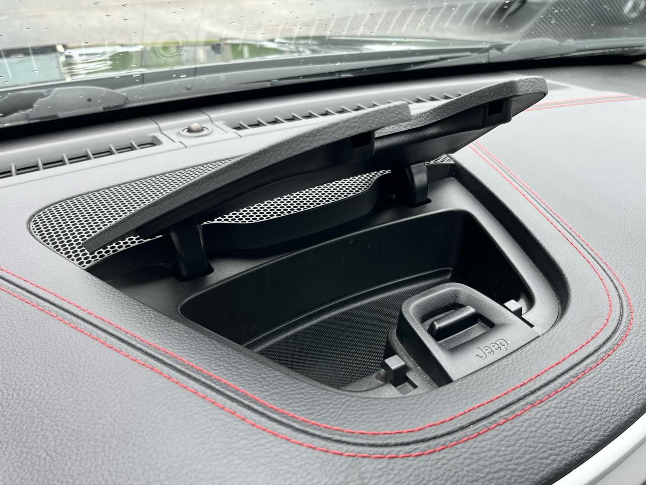 Jeep Cherokee 4WD 4dr Trailhawk 2016