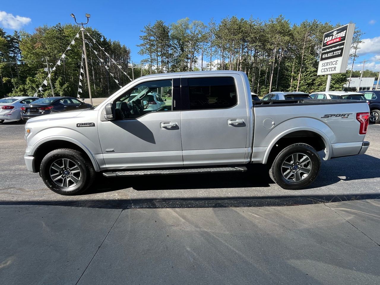 Ford F-150 XLT SuperCrew 5.5-ft. Bed 4WD 2016 Ford F-150 XLT SuperCrew 5.5-ft. Bed 4WD 2016