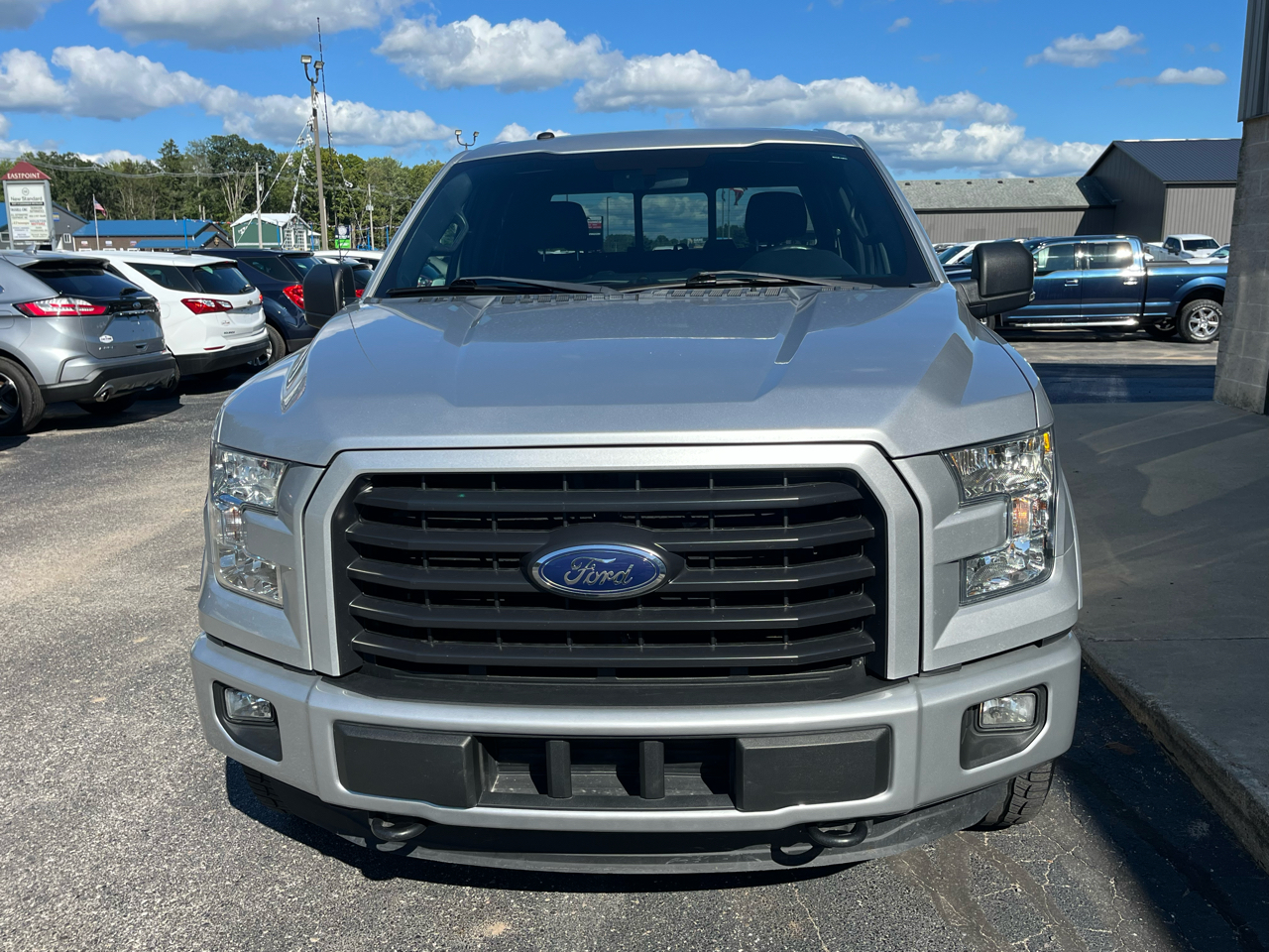 Ford F-150 XLT SuperCrew 5.5-ft. Bed 4WD 2016 Ford F-150 XLT SuperCrew 5.5-ft. Bed 4WD 2016