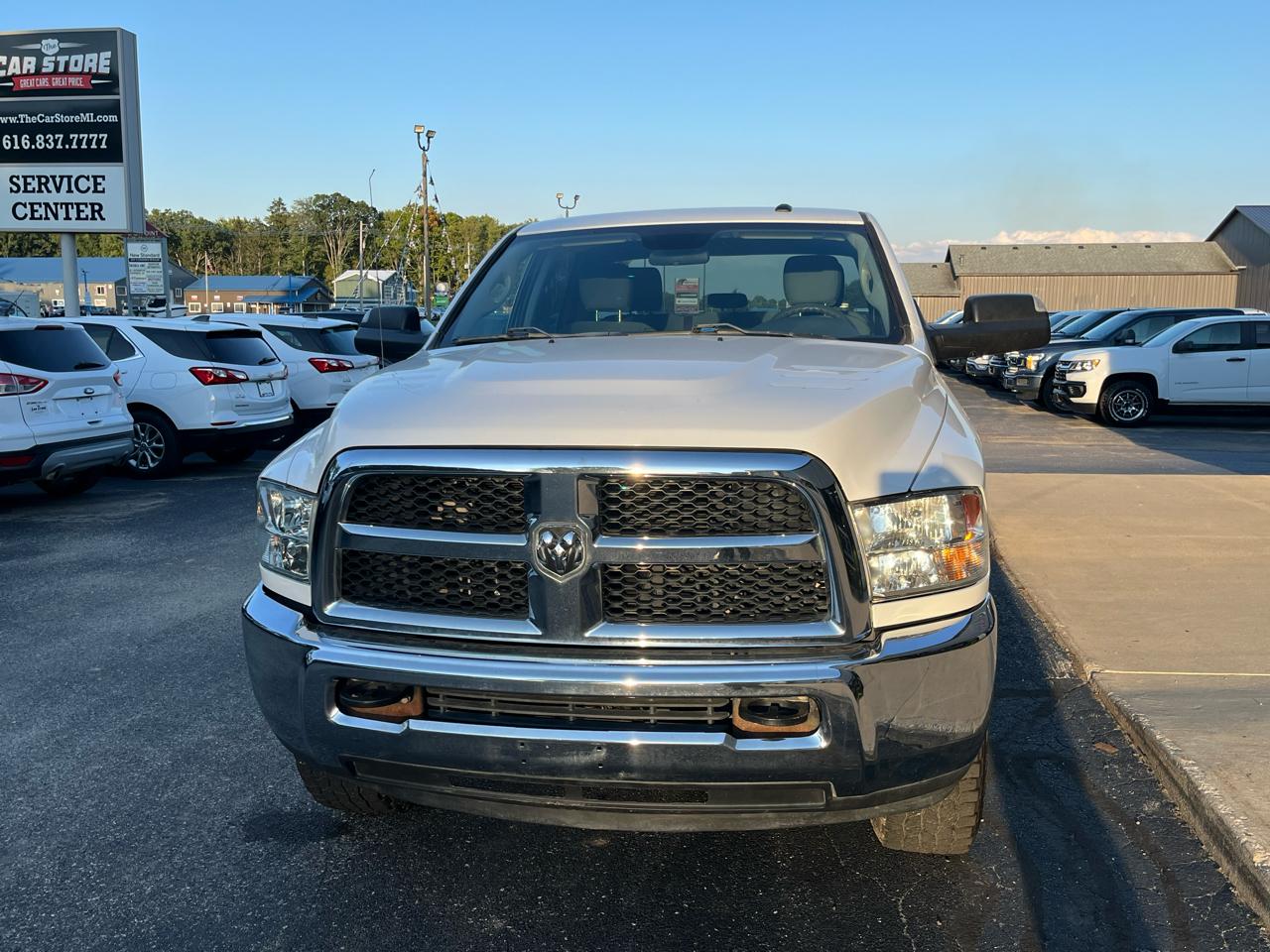 RAM 2500 Tradesman 4x4 Crew Cab 6'4" Box 2018