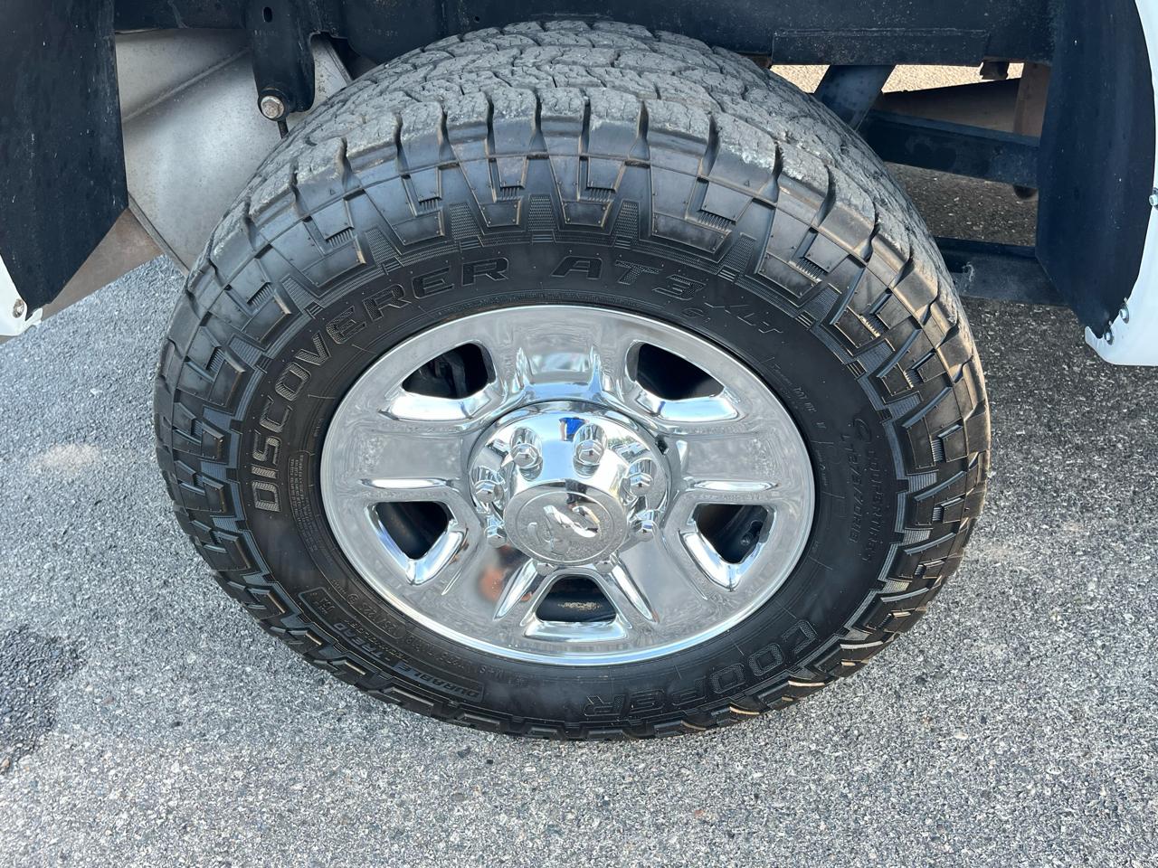 RAM 2500 Tradesman 4x4 Crew Cab 6'4" Box 2018