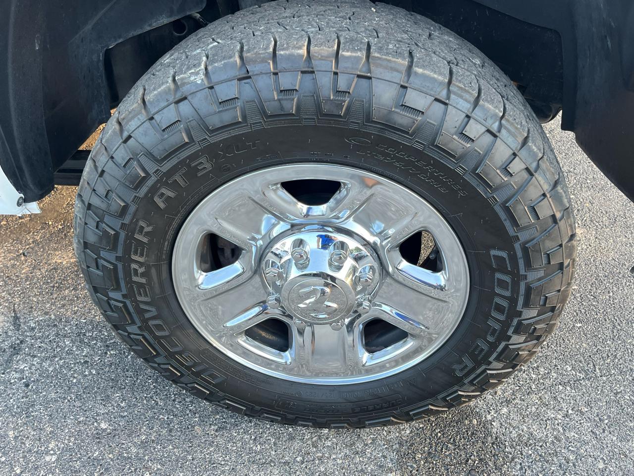 RAM 2500 Tradesman 4x4 Crew Cab 6'4" Box 2018