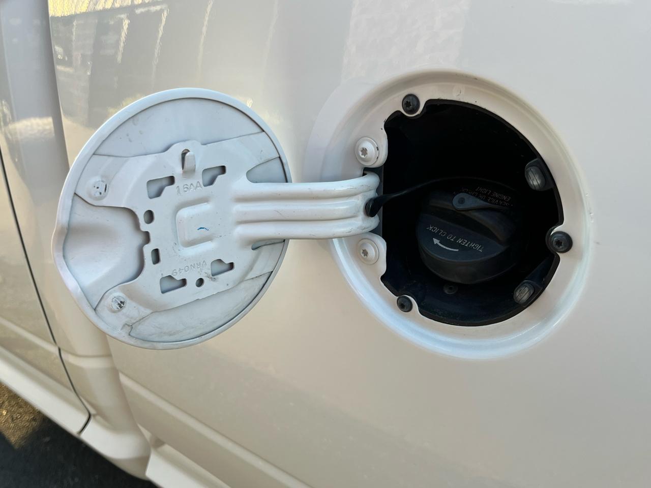 RAM 2500 Tradesman 4x4 Crew Cab 6'4" Box 2018