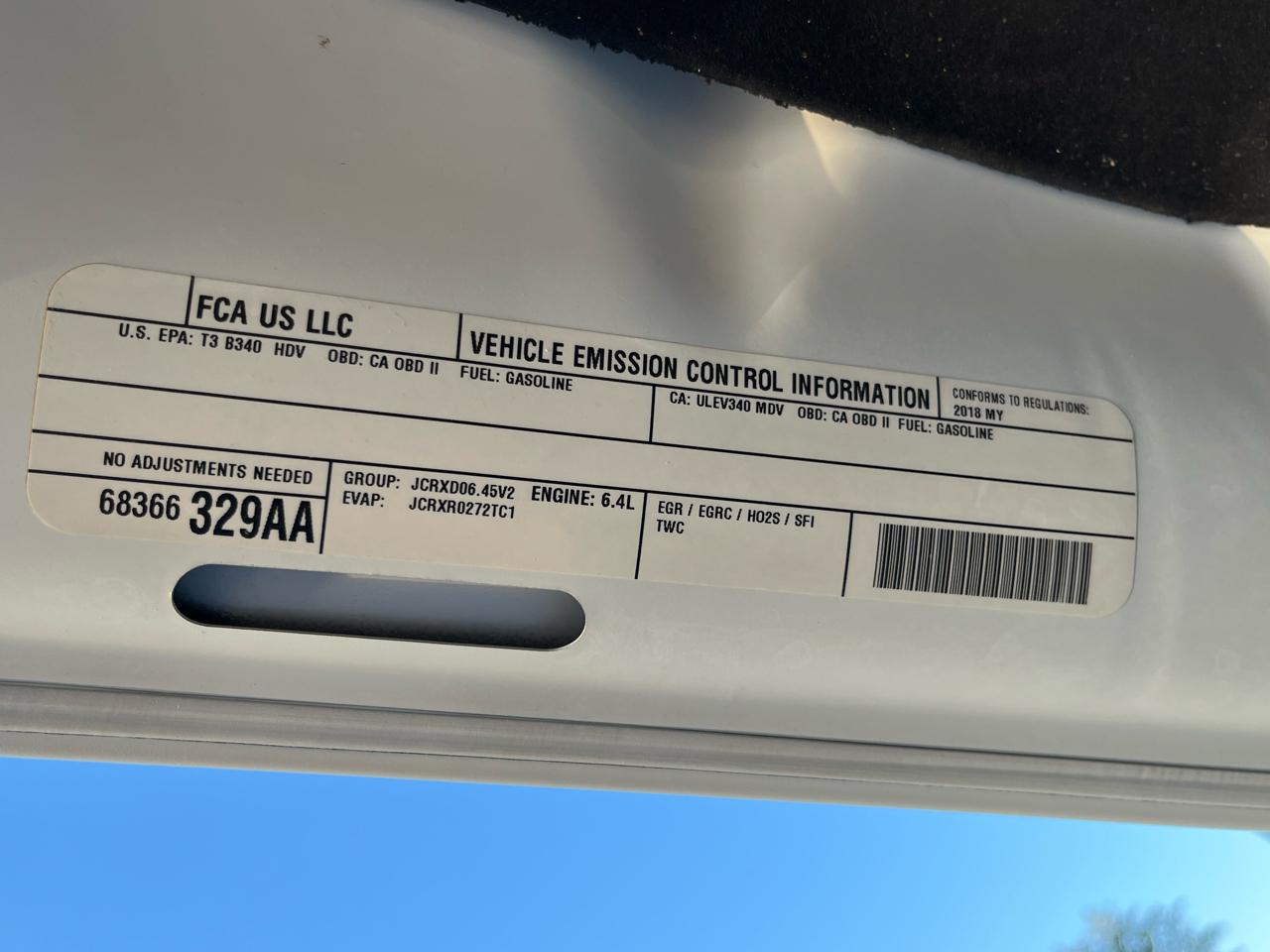 RAM 2500 Tradesman 4x4 Crew Cab 6'4" Box 2018