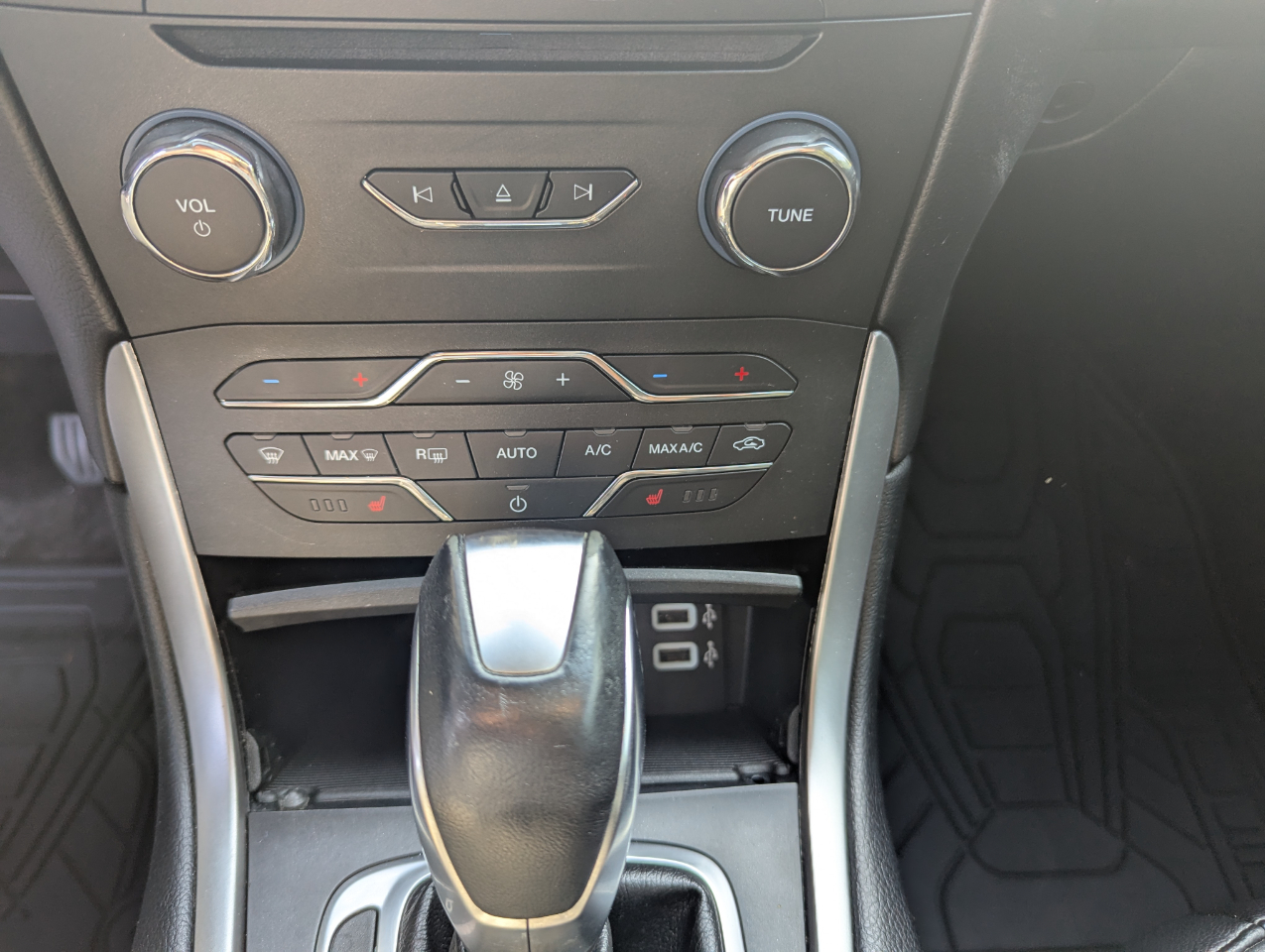 Ford Edge 4dr SEL AWD 2016 Ford Edge 4dr SEL AWD 2016