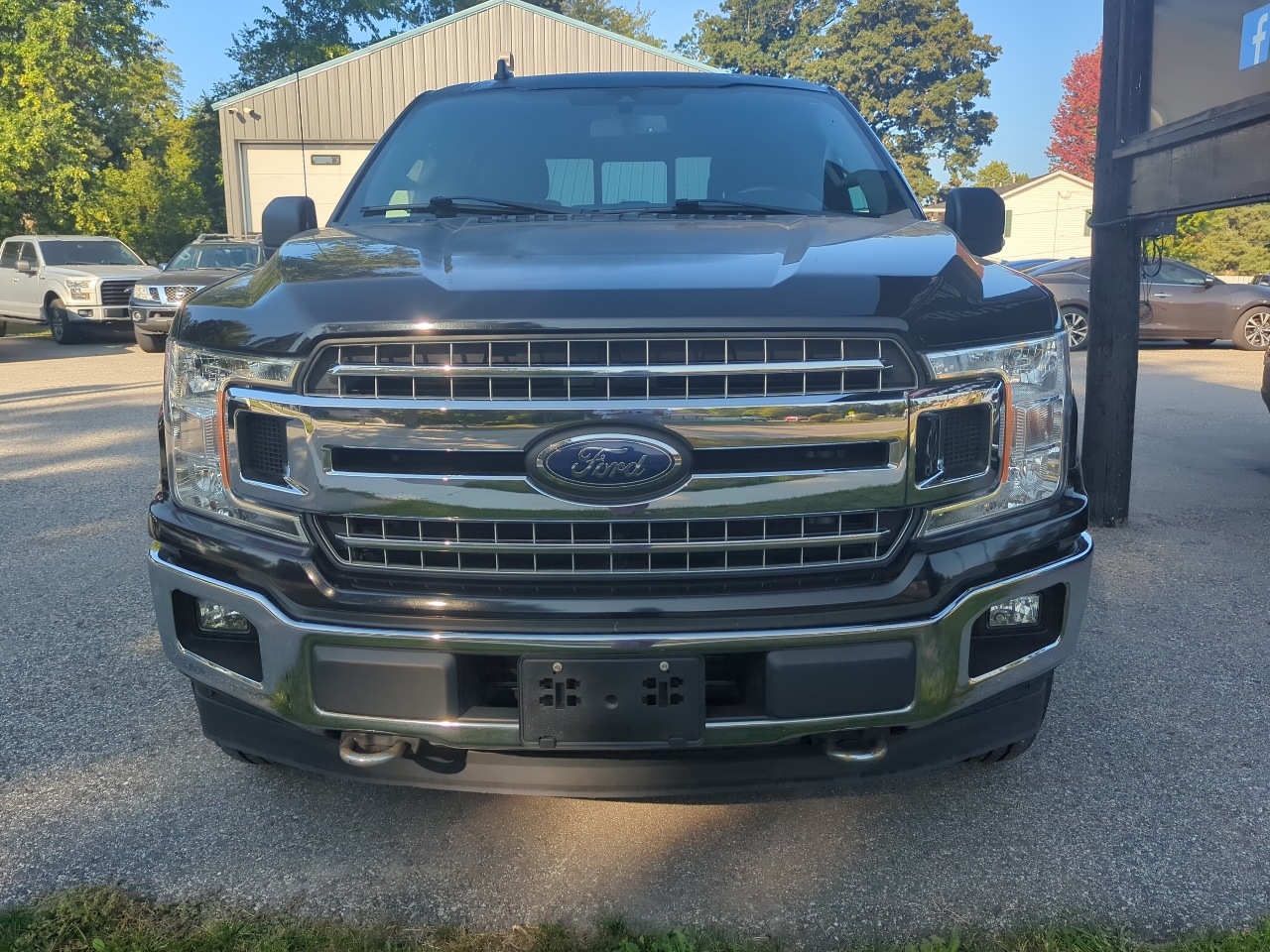 Ford F-150 XLT 4WD SuperCrew 5.5' Box 2019 Ford F-150 XLT 4WD SuperCrew 5.5' Box 2019