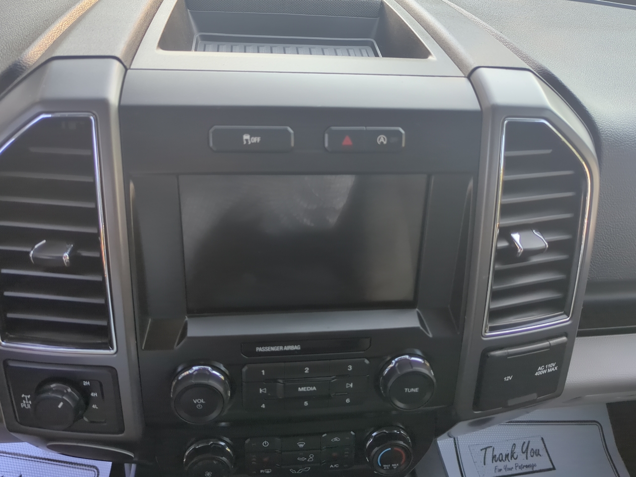 Ford F-150 XLT 4WD SuperCrew 5.5' Box 2019 Ford F-150 XLT 4WD SuperCrew 5.5' Box 2019