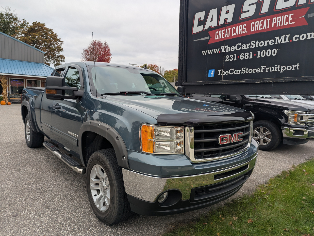GMC Sierra 1500 4WD Ext Cab 143.5" SLE 2010 GMC Sierra 1500 4WD Ext Cab 143.5" SLE 2010