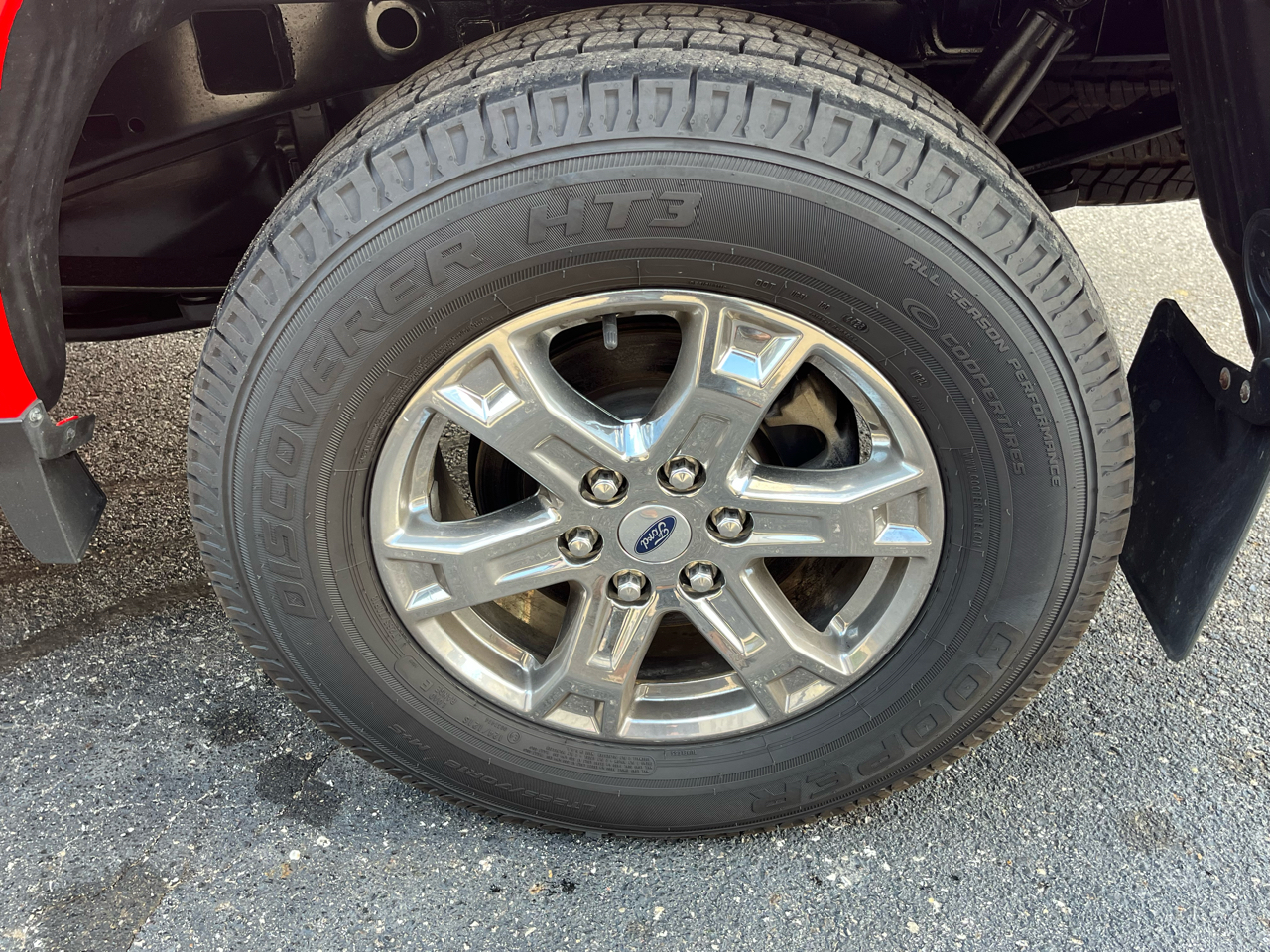 Ford F-150 Lariat SuperCab 6.5-ft. Bed 4WD 2022 Ford F-150 Lariat SuperCab 6.5-ft. Bed 4WD 2022