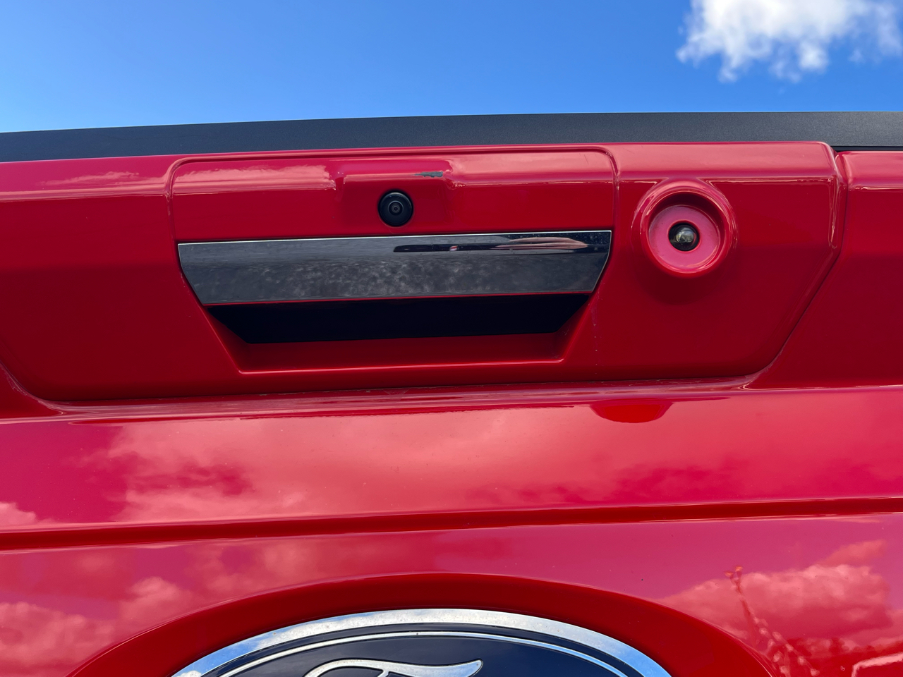 Ford F-150 Lariat SuperCab 6.5-ft. Bed 4WD 2022 Ford F-150 Lariat SuperCab 6.5-ft. Bed 4WD 2022