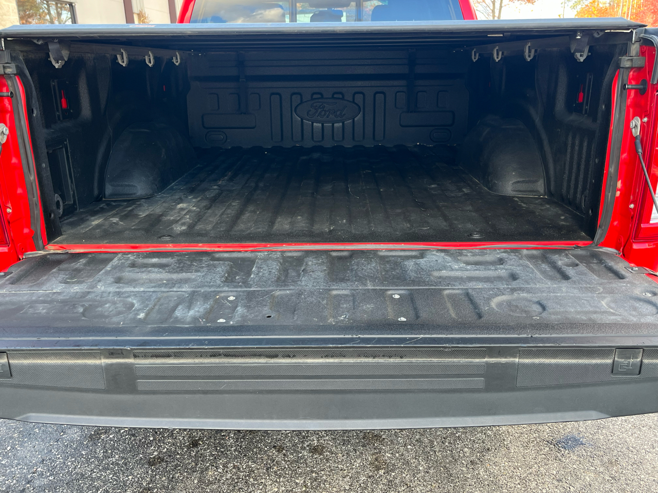 Ford F-150 Lariat SuperCab 6.5-ft. Bed 4WD 2022 Ford F-150 Lariat SuperCab 6.5-ft. Bed 4WD 2022