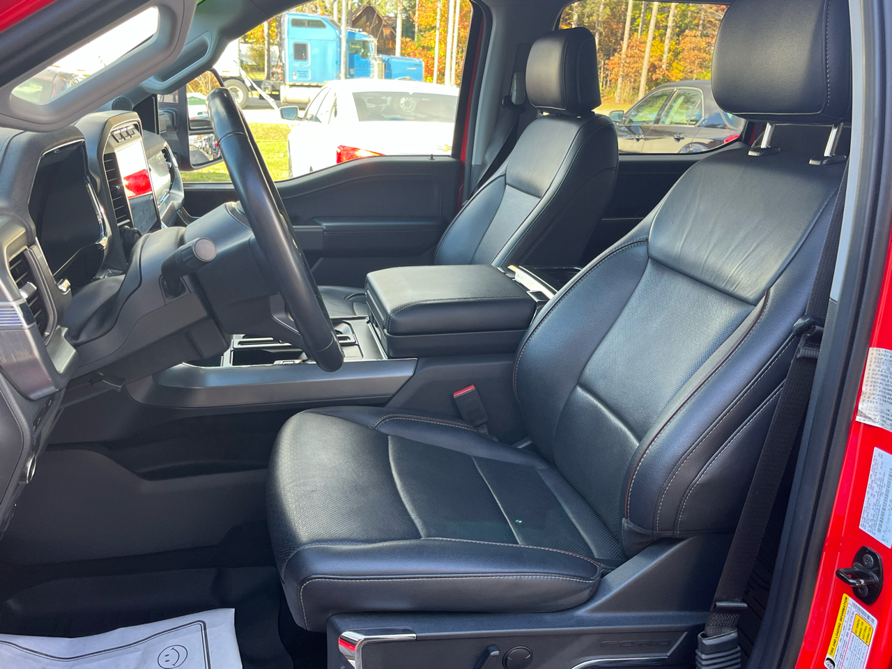 Ford F-150 Lariat SuperCab 6.5-ft. Bed 4WD 2022 Ford F-150 Lariat SuperCab 6.5-ft. Bed 4WD 2022