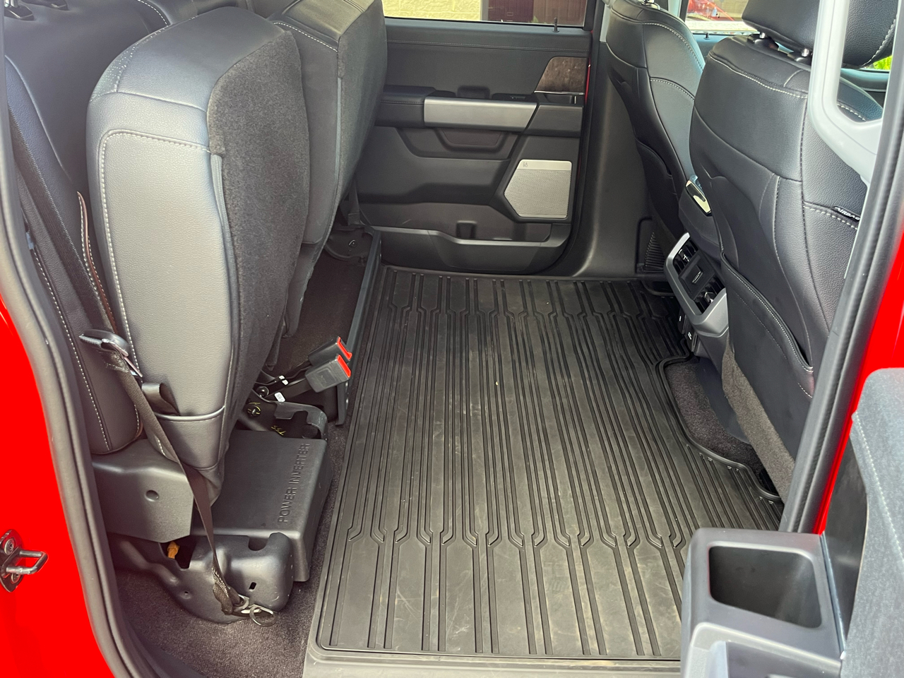 Ford F-150 Lariat SuperCab 6.5-ft. Bed 4WD 2022 Ford F-150 Lariat SuperCab 6.5-ft. Bed 4WD 2022