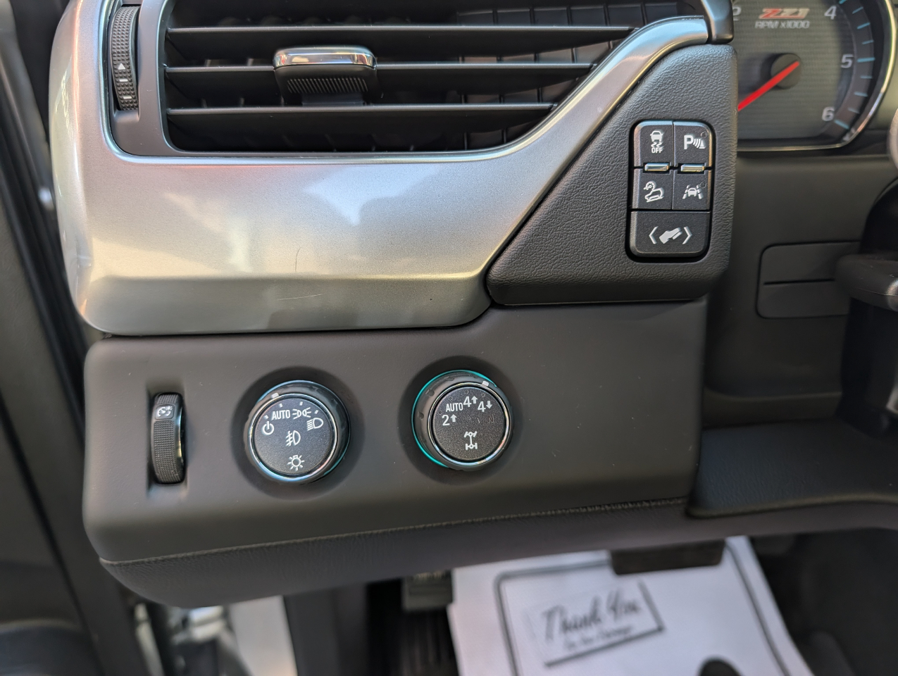 Chevrolet Suburban 4WD 4dr Z71 2018