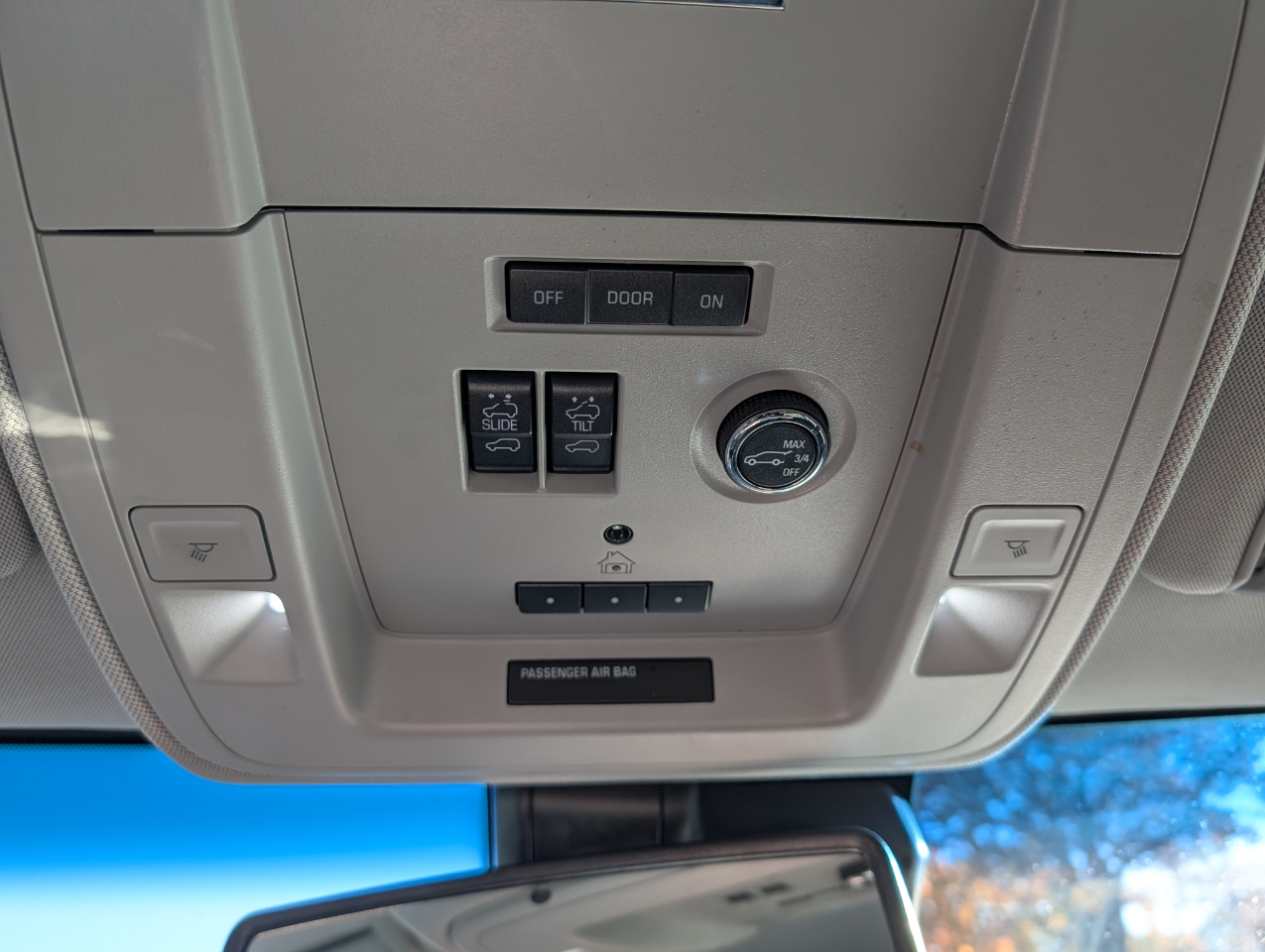 Chevrolet Suburban 4WD 4dr Z71 2018