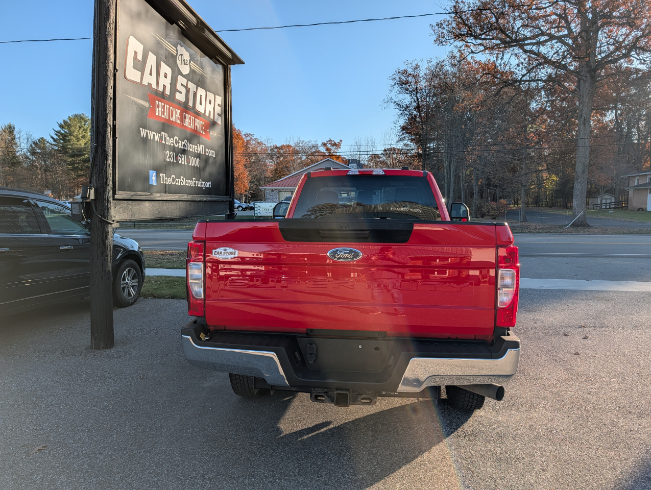 Ford Super Duty F-250 SRW XLT 4WD Reg Cab 8' Box 2022