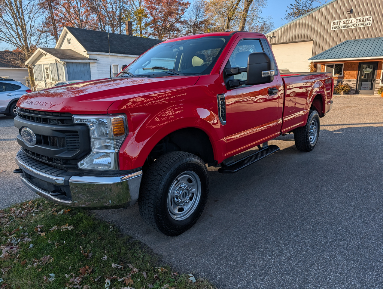 Ford Super Duty F-250 SRW XLT 4WD Reg Cab 8' Box 2022