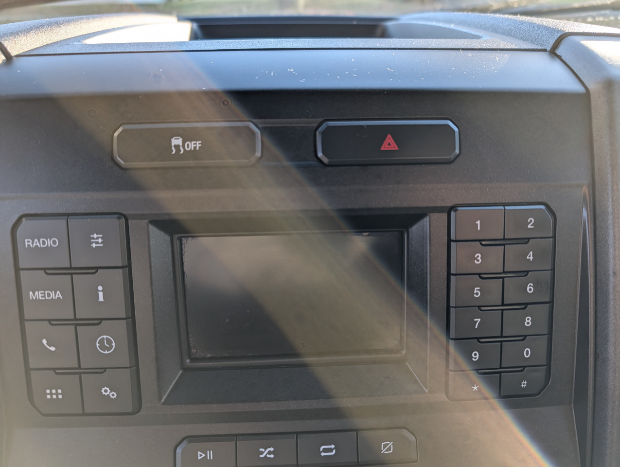 Ford Super Duty F-250 SRW XLT 4WD Reg Cab 8' Box 2022